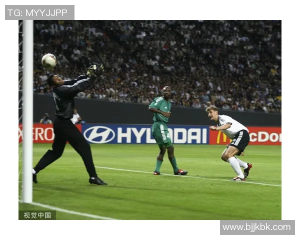 世界杯澳大利亚与日本对决结果揭晓精彩瞬间回顾与分析