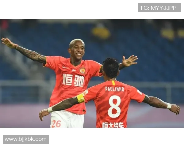 索伦蒂纳与西里安斯卡的激烈对决揭示足球战术的魅力与挑战